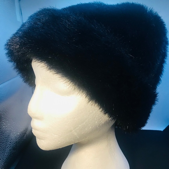 Black hat faux fur bucket hat new - Picture 3 of 9